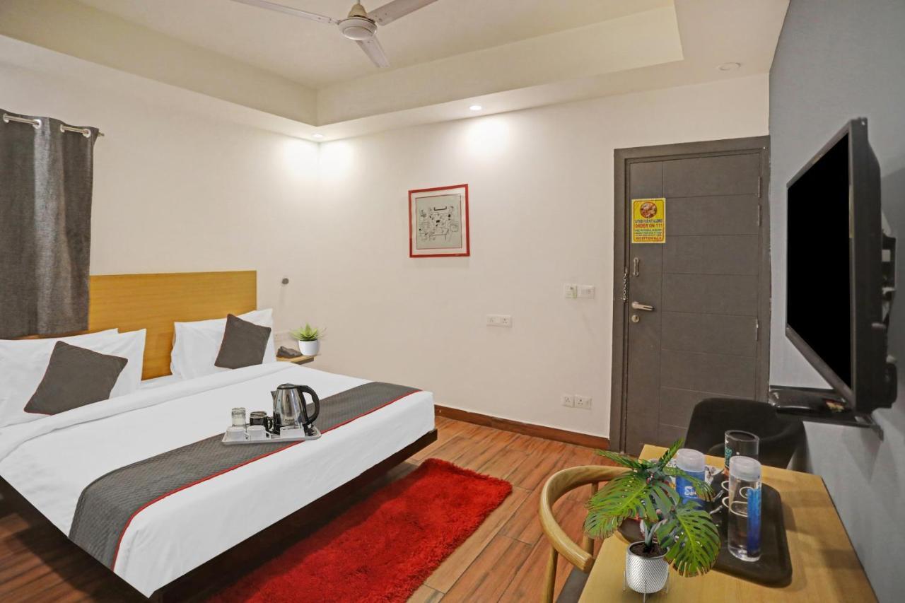מלון Kālkāji Devi Oyo Townhouse 587 Sector 19 מראה חיצוני תמונה