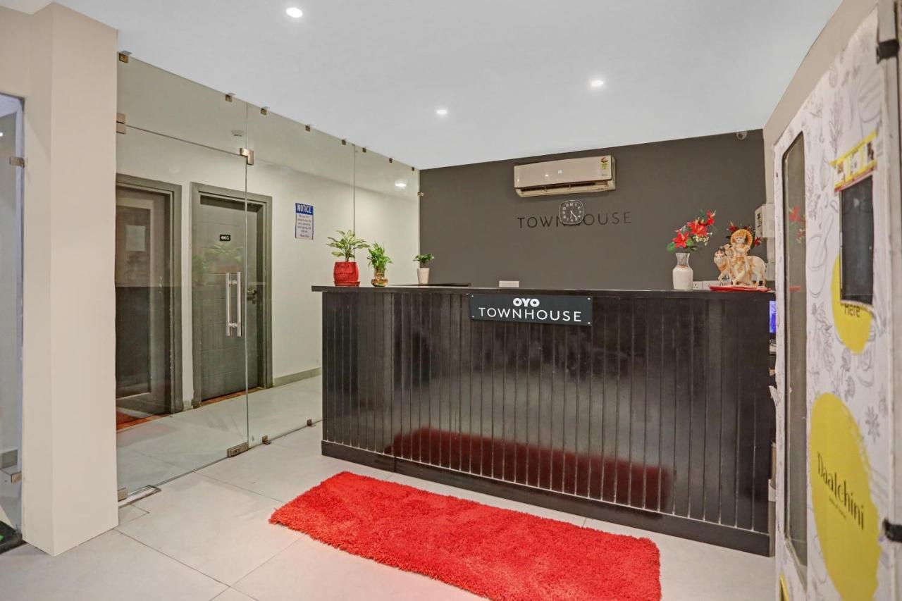 מלון Kālkāji Devi Oyo Townhouse 587 Sector 19 מראה חיצוני תמונה